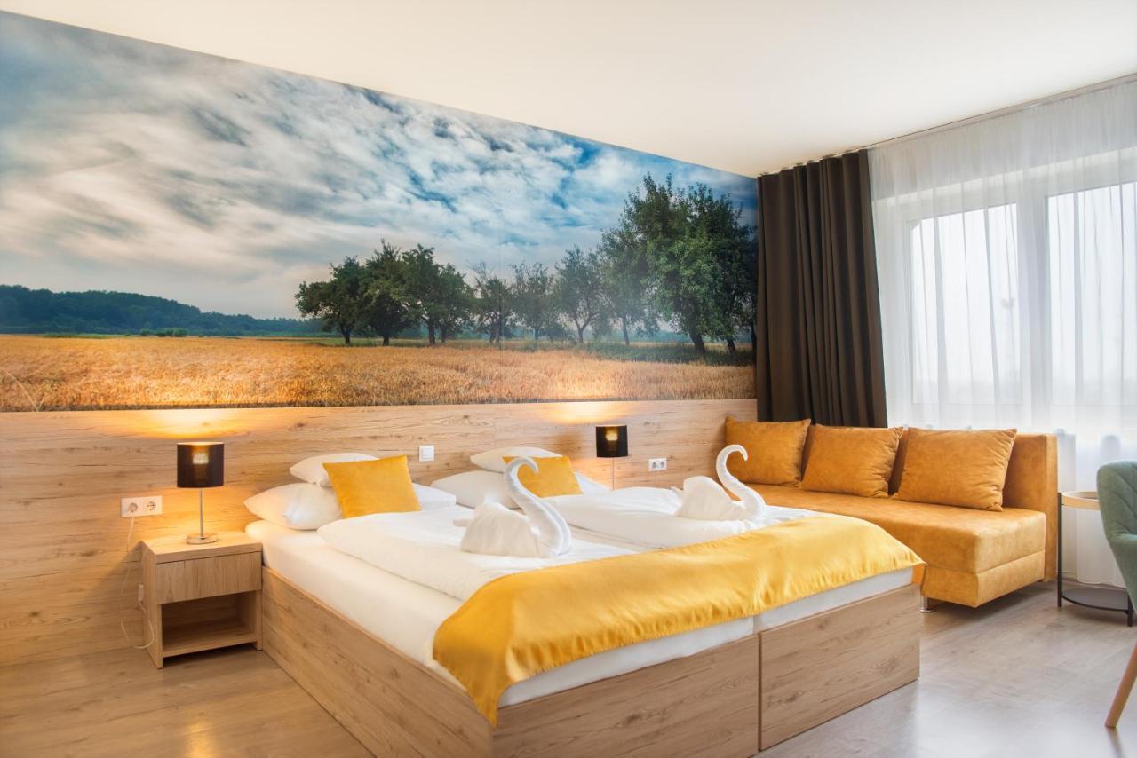 Gyirmot Sport & Wellness Hotel 杰尔 外观 照片